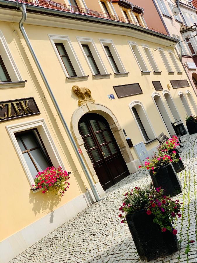 Dwupietrowy Apartament W Centrum Miasta Z Darmowym Miejscem Parkingowym Pod Zlotym Lwem VIII Kłodzko Εξωτερικό φωτογραφία